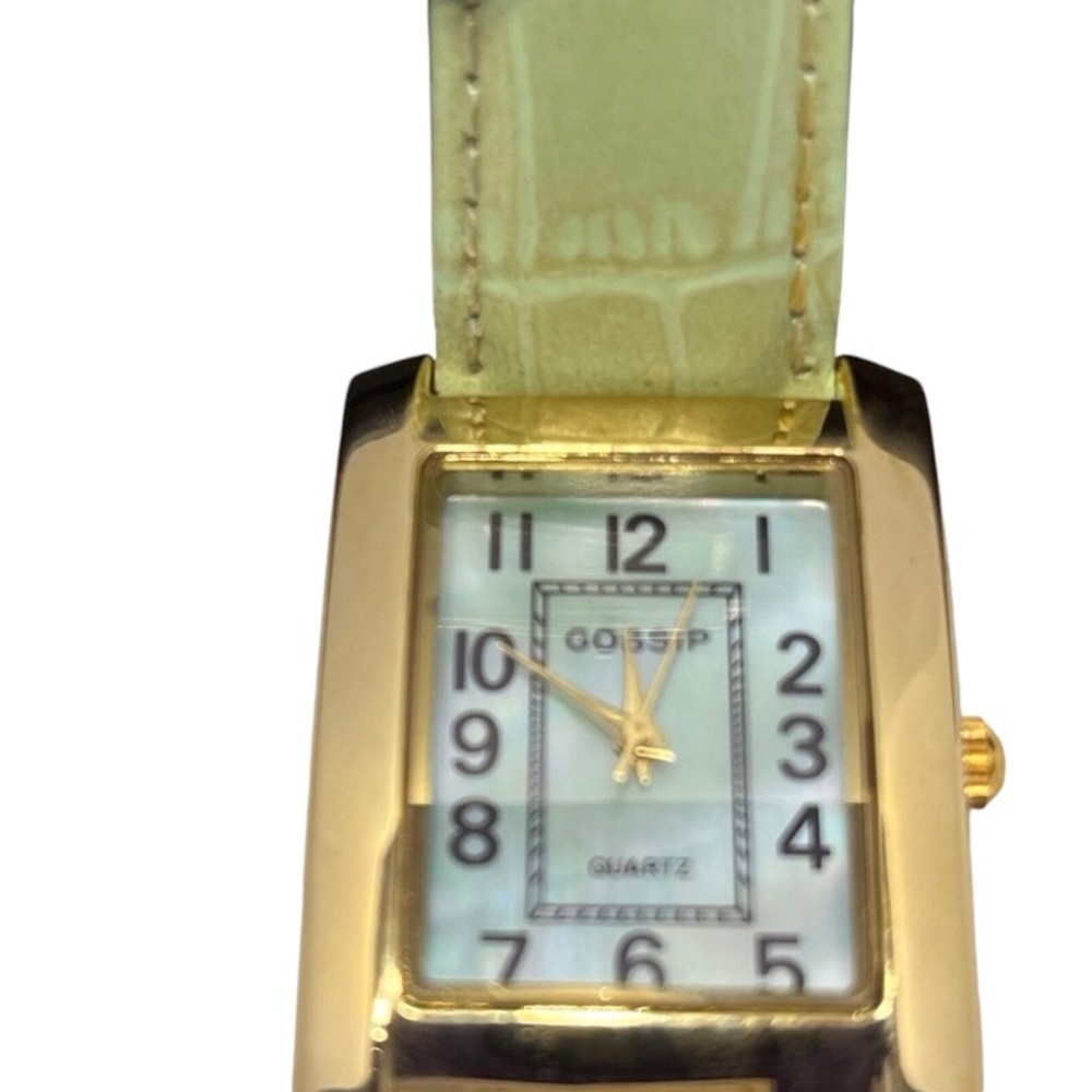 Gossip Brand Green Dial & Band Quart Watch.